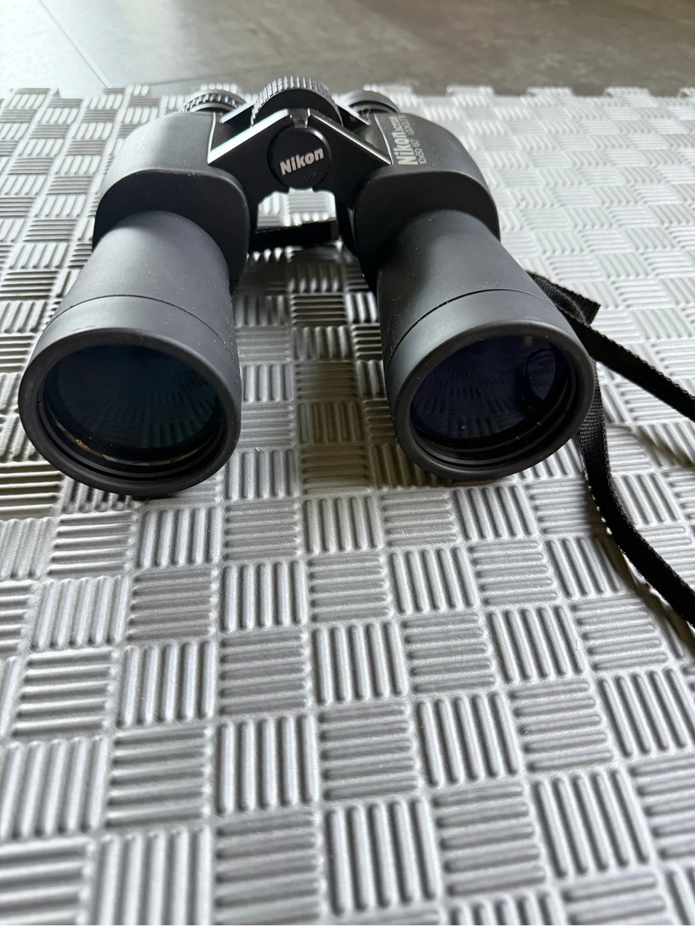Nikon compact binoculars